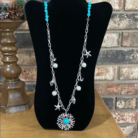 Seashore charm and pendant convertible necklace - Picture 4 of 6